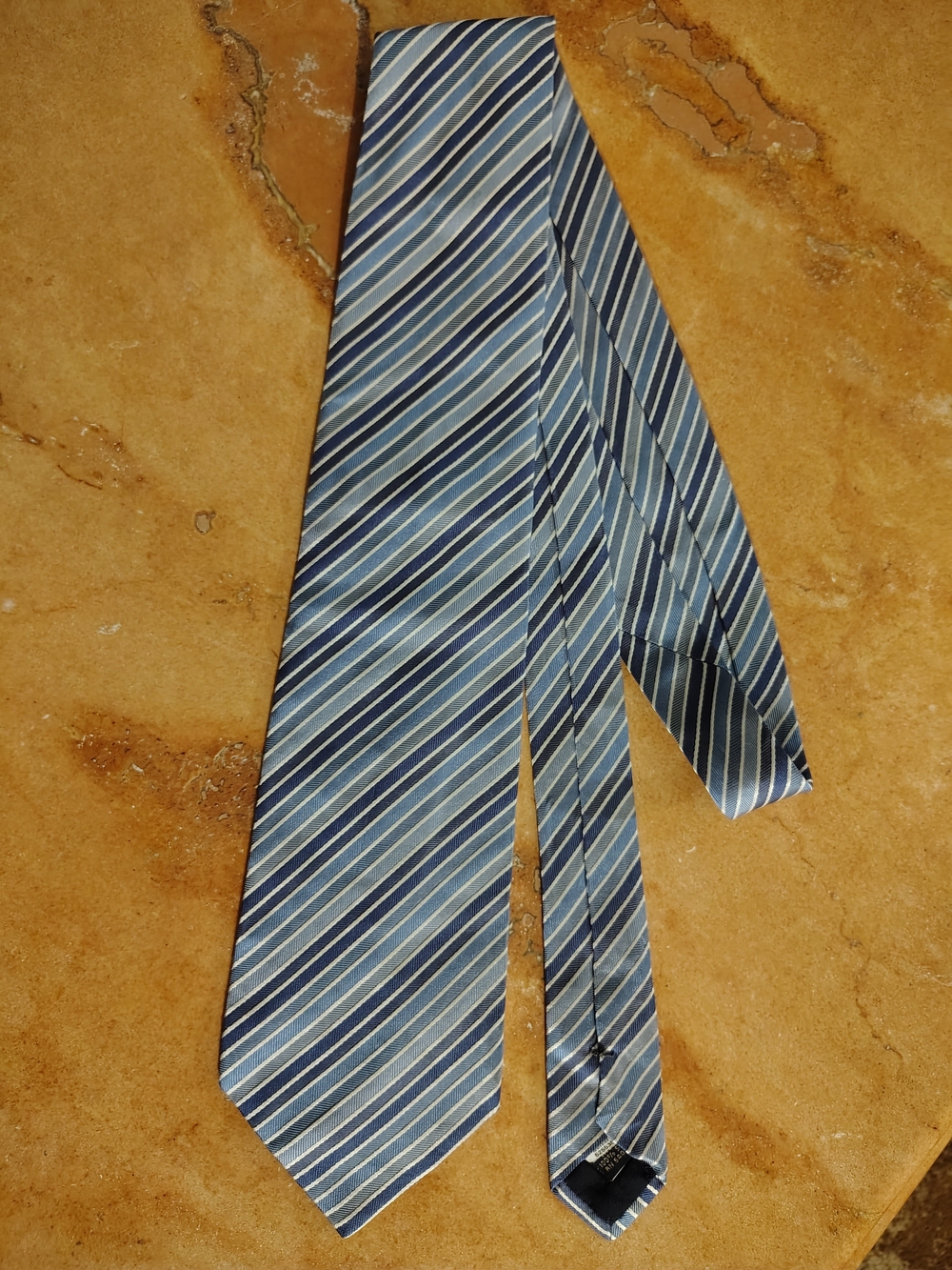 Banana Republic Blue Striped  100% Silk Tie Made In Italy